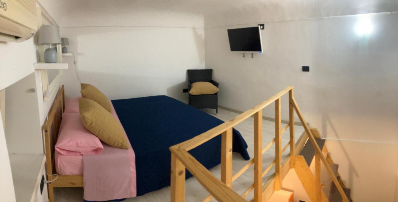 Apartamento Monolocale Porta Napoli Bríndisi Exterior foto